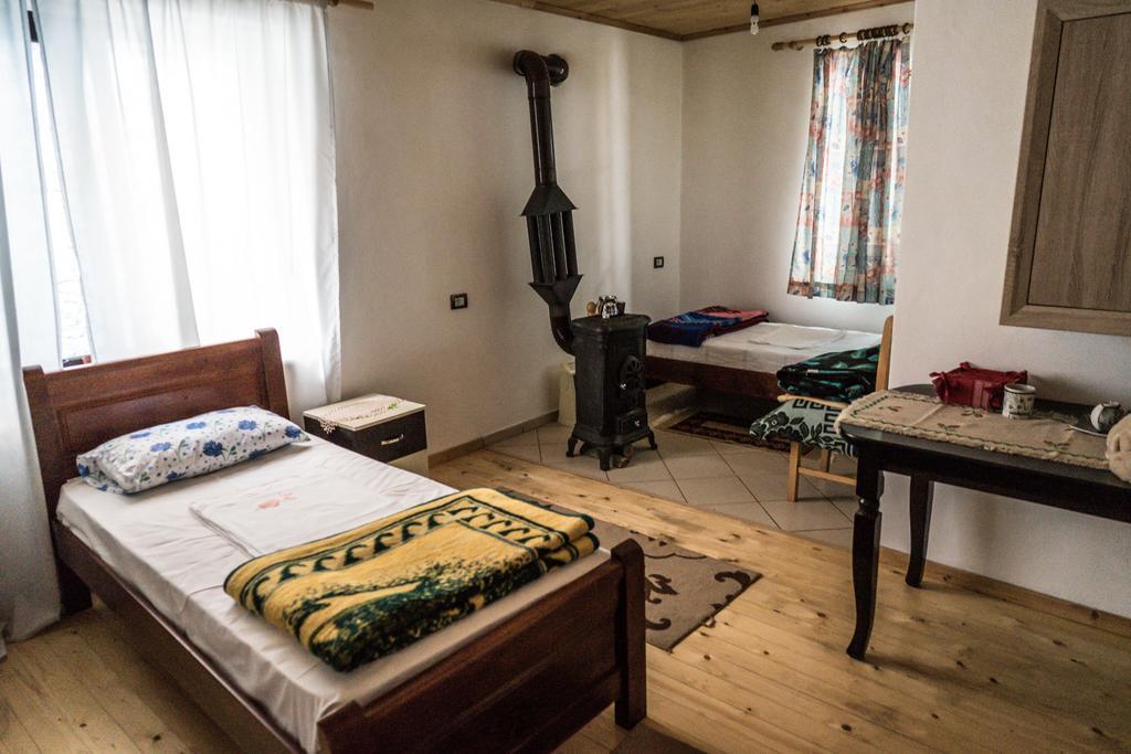 Eco Garten Guest House Shkodër Eksteriør bilde